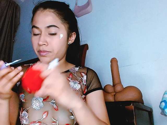 venus-cutee live cam on BongaCams