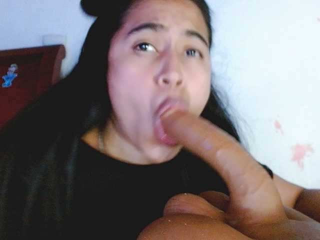 venus-cutee live cam on BongaCams