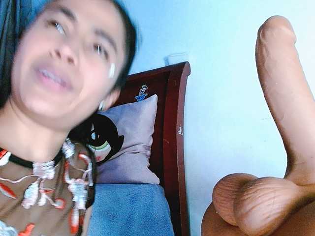 venus-cutee live cam on BongaCams
