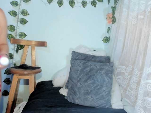 Melanny1 live cam on BongaCams