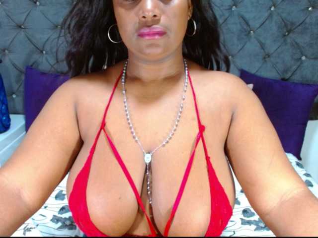BIGTITSEBONY