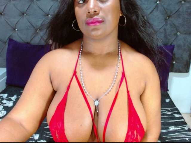 BIGTITSEBONY