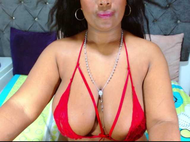 BIGTITSEBONY