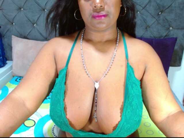 BIGTITSEBONY