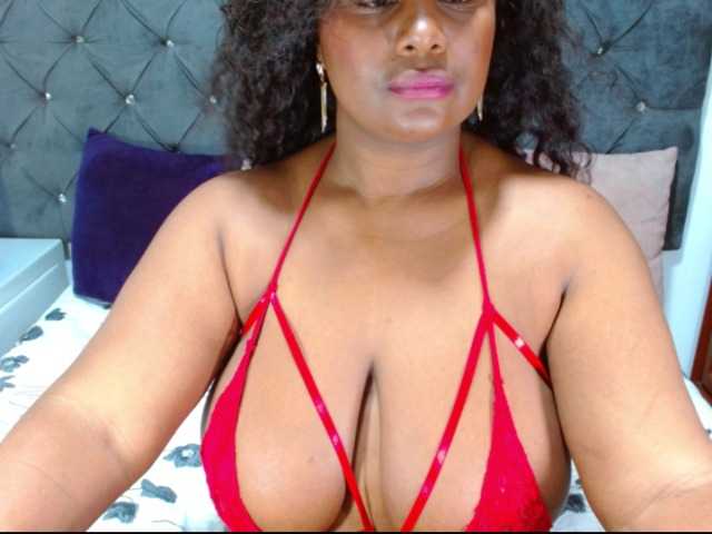 BIGTITSEBONY