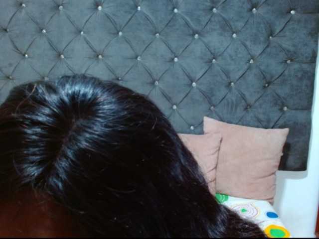 BIGTITSEBONY live cam on BongaCams