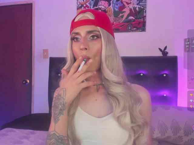 AngelsJones Live Webcam on BongaCams