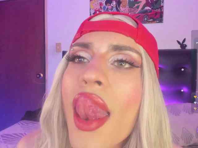 AngelsJones Live Webcam on BongaCams