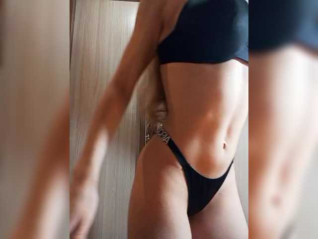 AlinaPairs live cam on BongaCams