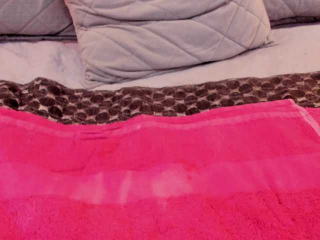SaloHeaven live cam on BongaCams