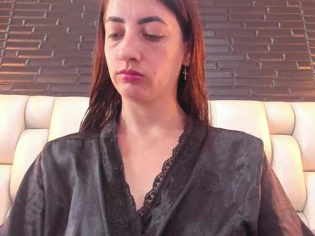 SaloHeaven live cam on BongaCams