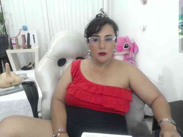 milf-hot29 webcam