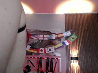 Naty-slavedoll Porn Show