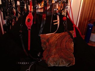 Naty-slavedoll Porn Show