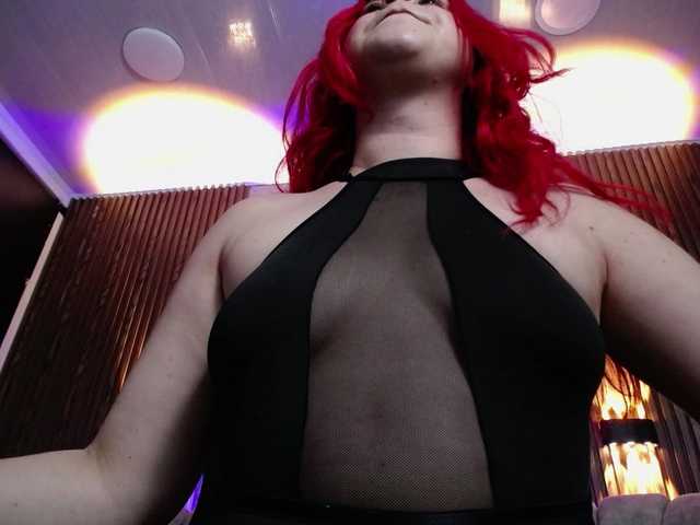 Naty-slavedoll live cam on BongaCams