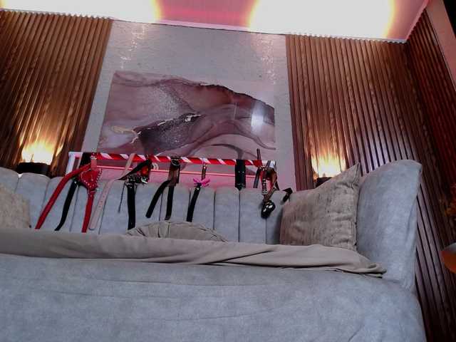 Naty-slavedoll's BongaCams show and profile