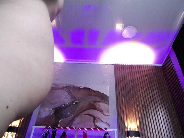 Naty-slavedoll live webcam show