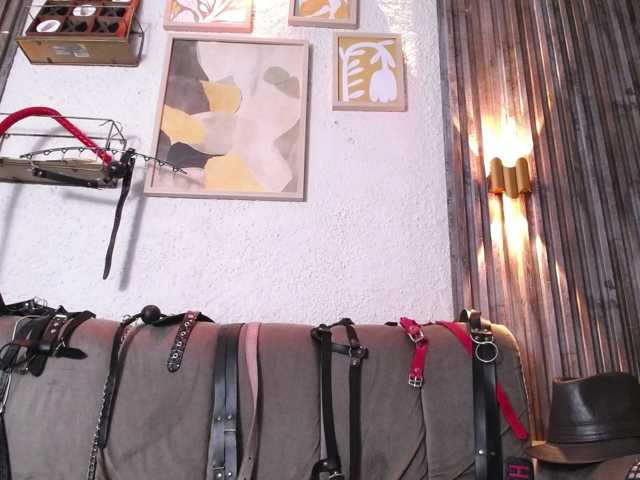 Naty-slavedoll live cam on BongaCams