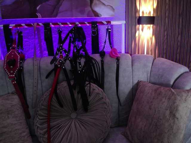 Naty-slavedoll live cam on BongaCams