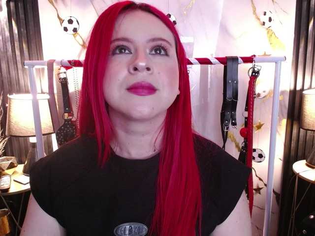 Naty-slavedoll live cam on BongaCams