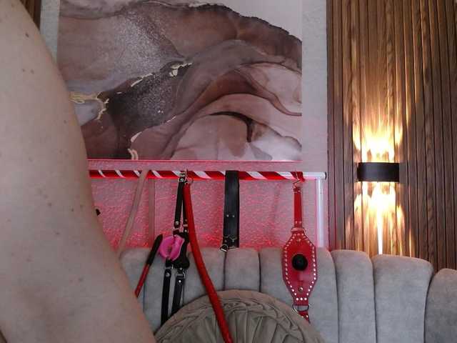 Naty-slavedoll live cam on BongaCams