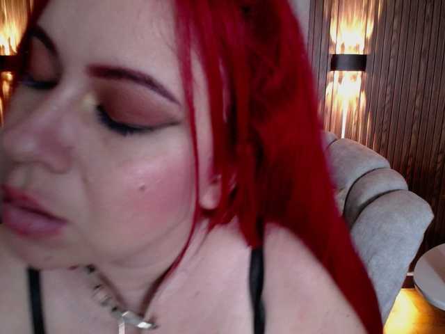 Naty-slavedoll live cam on BongaCams