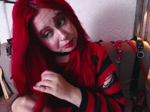 Naty-slavedoll live cam on BongaCams