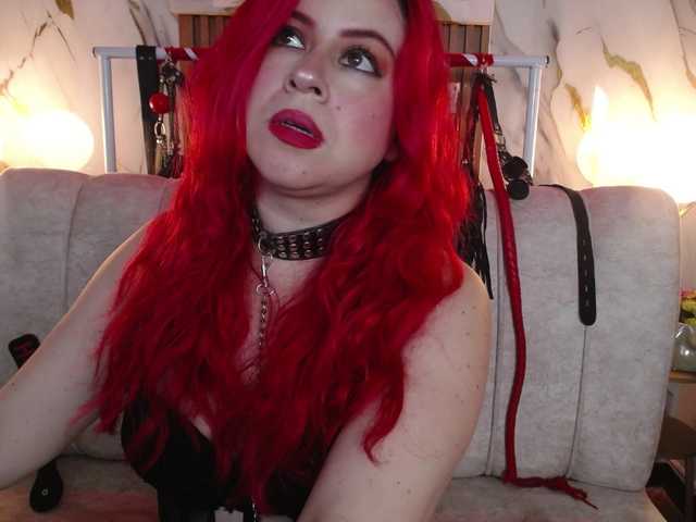 Naty-slavedoll live cam on BongaCams