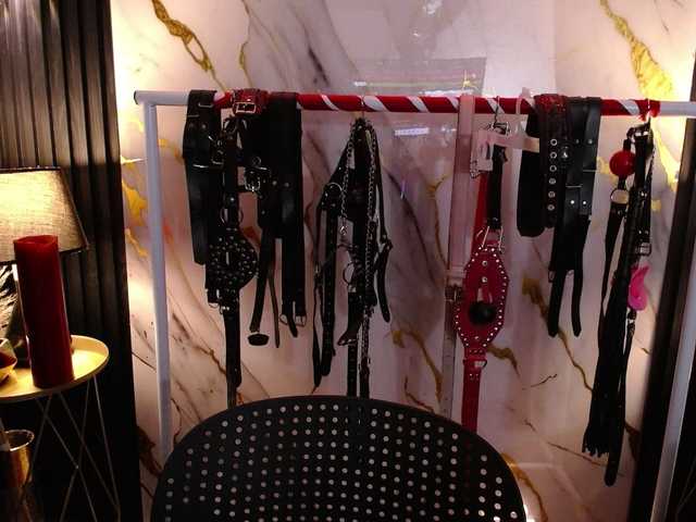 Naty-slavedoll live cam on BongaCams