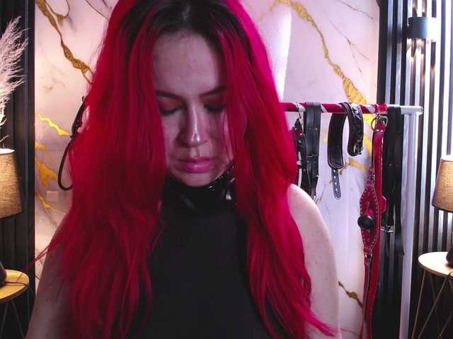 Naty-slavedoll live cam on BongaCams