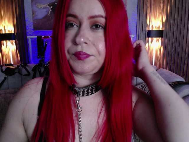 Naty-slavedoll live cam on BongaCams