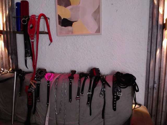 Naty-slavedoll — live female cam