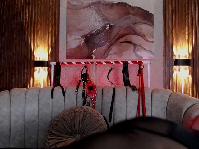 Naty-slavedoll's BongaCams show and profile