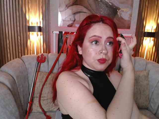 Naty-slavedoll