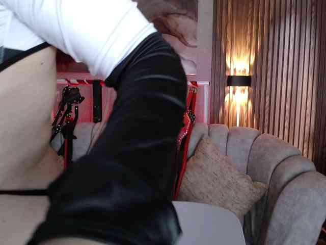 Naty-slavedoll