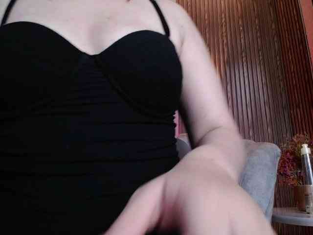 Naty-slavedoll