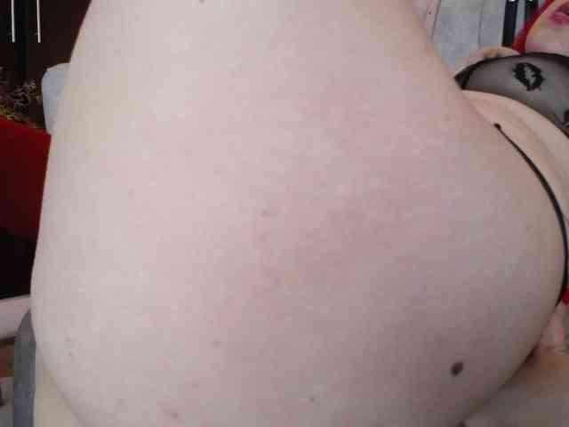 Naty-slavedoll Live Webcam on BongaCams