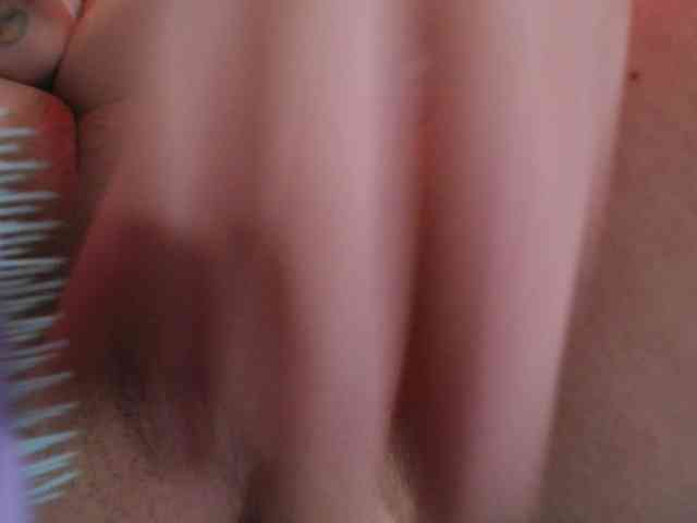 Naty-slavedoll webcam