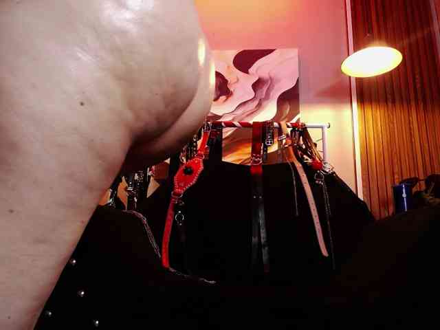 Naty-slavedoll
