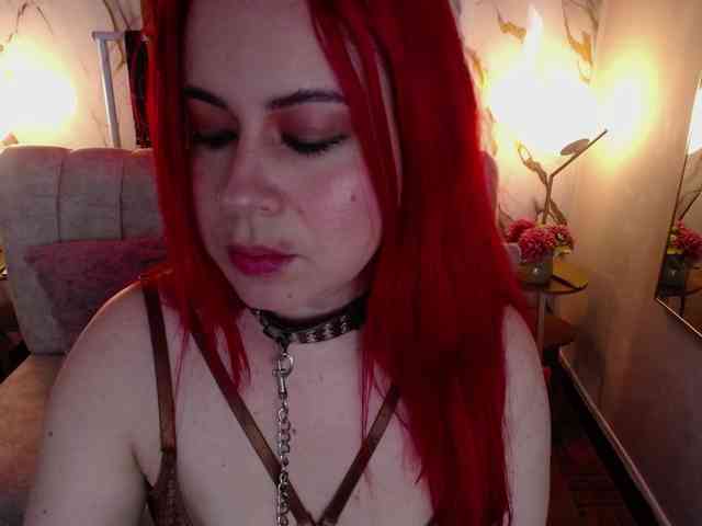 Naty-slavedoll Live Webcam on BongaCams
