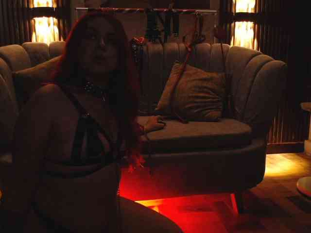 Naty-slavedoll