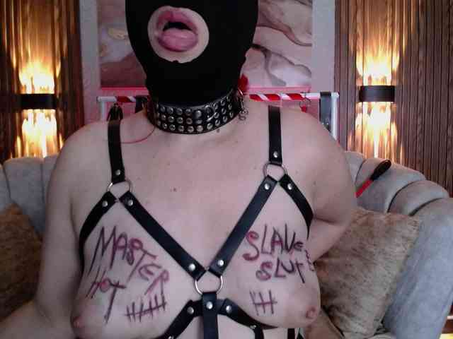 Naty-slavedoll