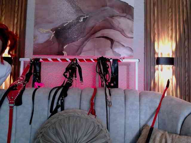 Naty-slavedoll