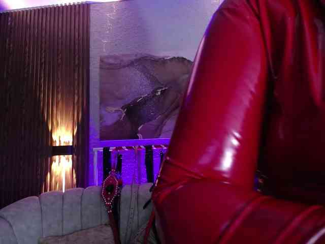 Naty-slavedoll