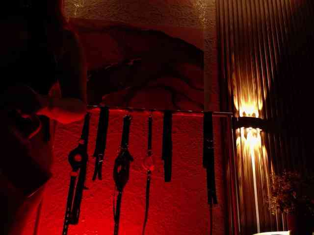 Naty-slavedoll webcam