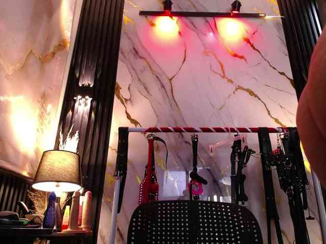Naty-slavedoll Live Webcam on BongaCams