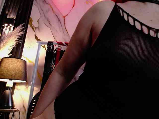 Naty-slavedoll