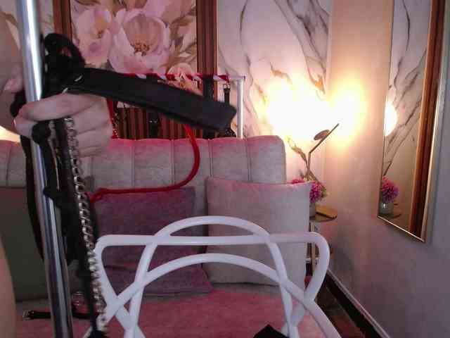 Naty-slavedoll