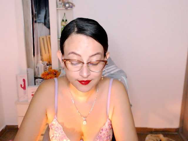 maryline-w live cam on BongaCams