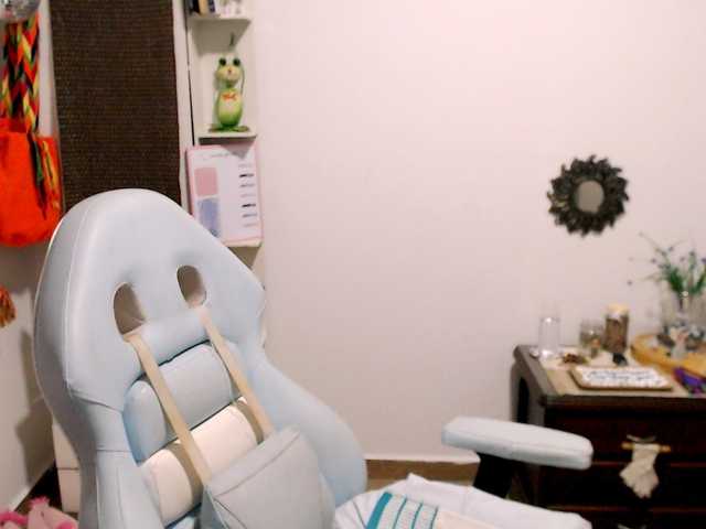 maryline-w — live female cam